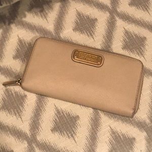Marc Jacobs Wallet (Nude)